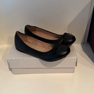 Girls Black Dress Shoes size 4